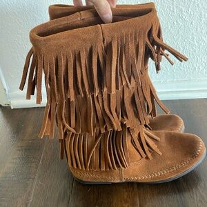 Minnetonka never worn!